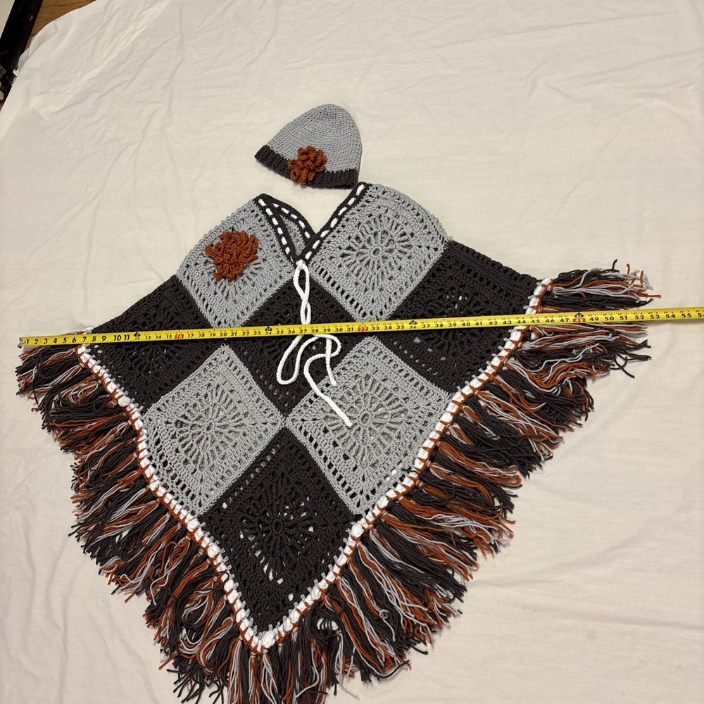 Handmade Boho Poncho Shawl  & Hat Fringe Gray Orange One Size Fits Most‎ Fall - Picture 9 of 12